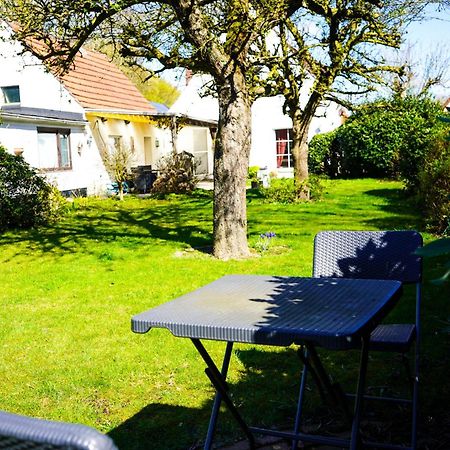 Gemuetliches Haus Mit Grossem Traumhaften Garten BRE Екстериор снимка