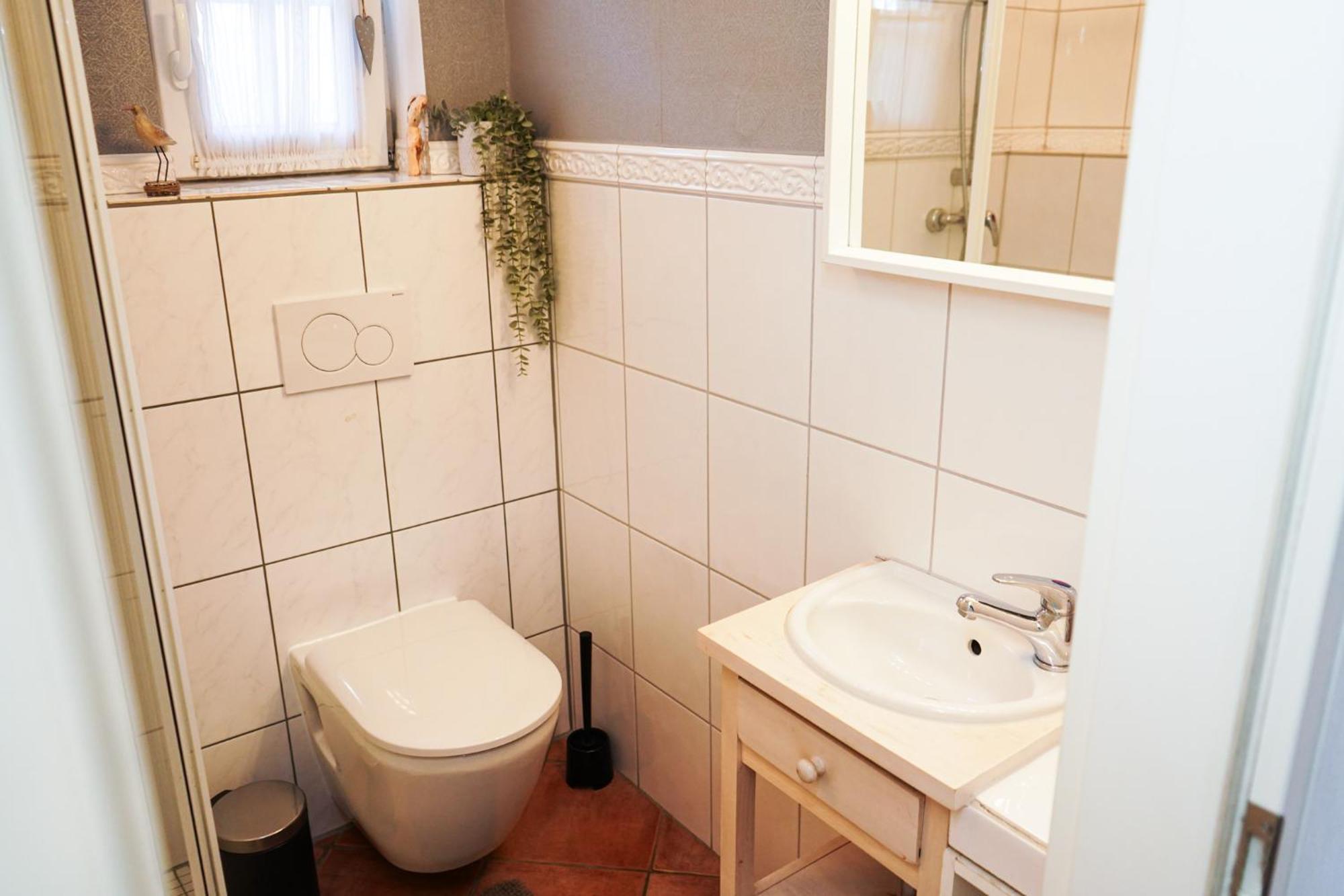 Gemuetliches Haus Mit Grossem Traumhaften Garten BRE Екстериор снимка